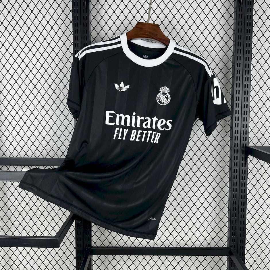 Real Madrid 2025/26 Training Jersey - Black