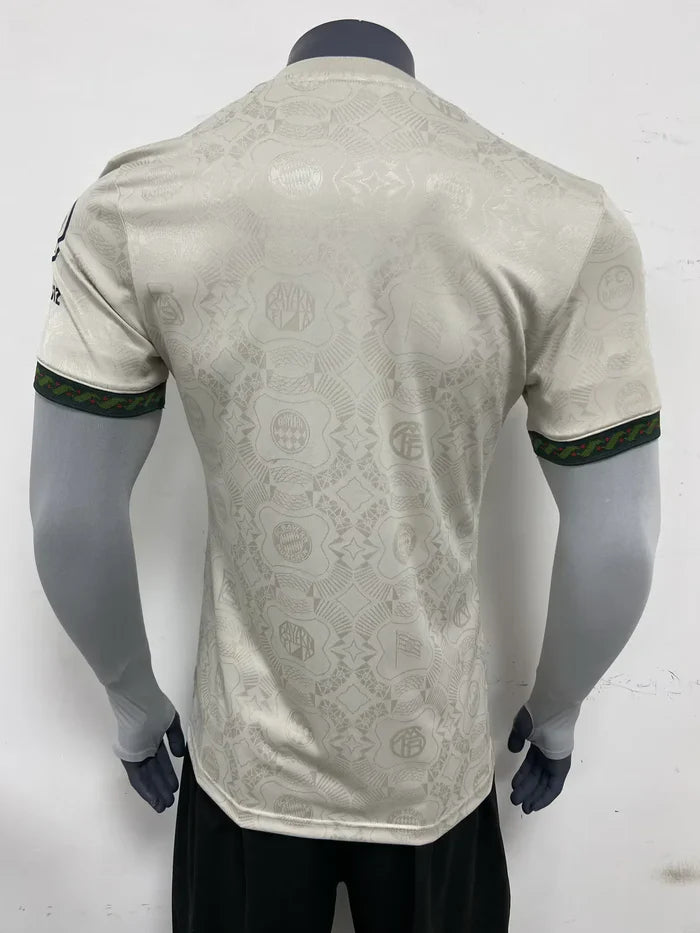 Limited Bayern Munich Oktoberfest Player Jersey 2025/26